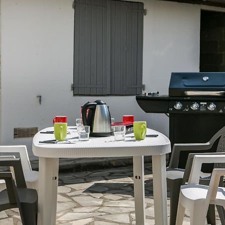 Appartement Avec Terrasse Perigueux Bagian luar foto