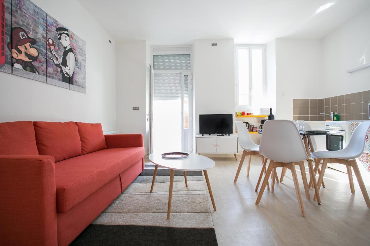 Appartement Avec Terrasse Perigueux Bagian luar foto